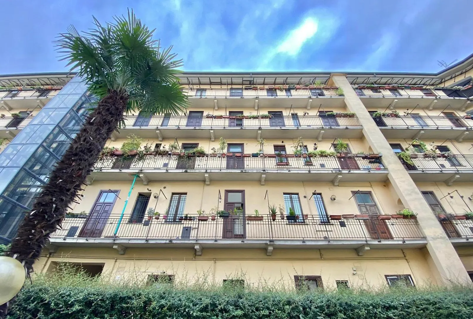 アパート Grazioso Appartamento Nel Cuore Del Tran Tran Di Milano, Perfetto Per Amici E Famiglie, Vicino A Metropolitana